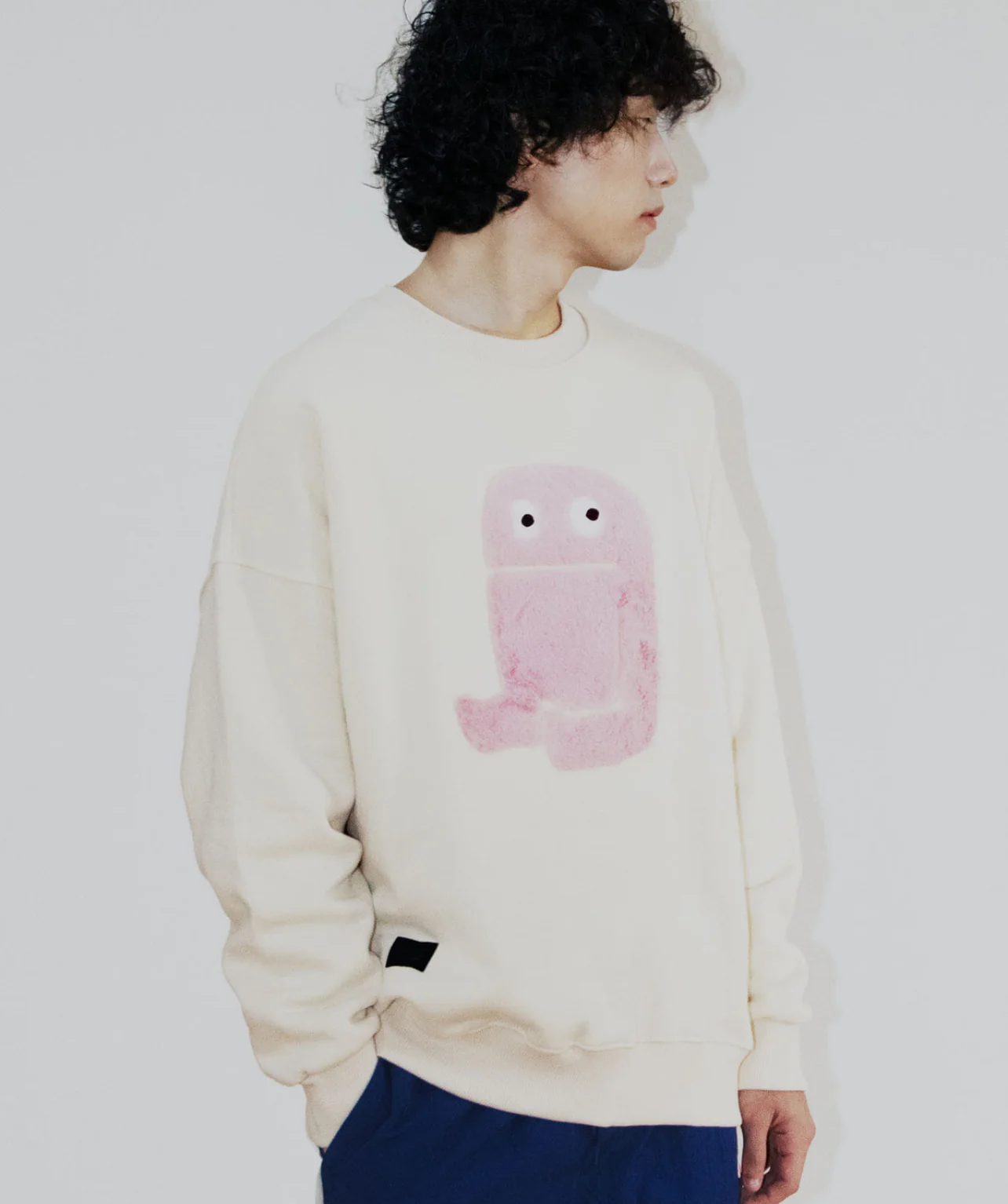 HAIRY MONSTER SWEATSHIRT - Image 13