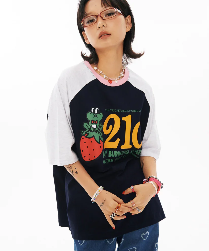 21C FROG OVERFIT RAGLAN T-SHIRT - Image 3