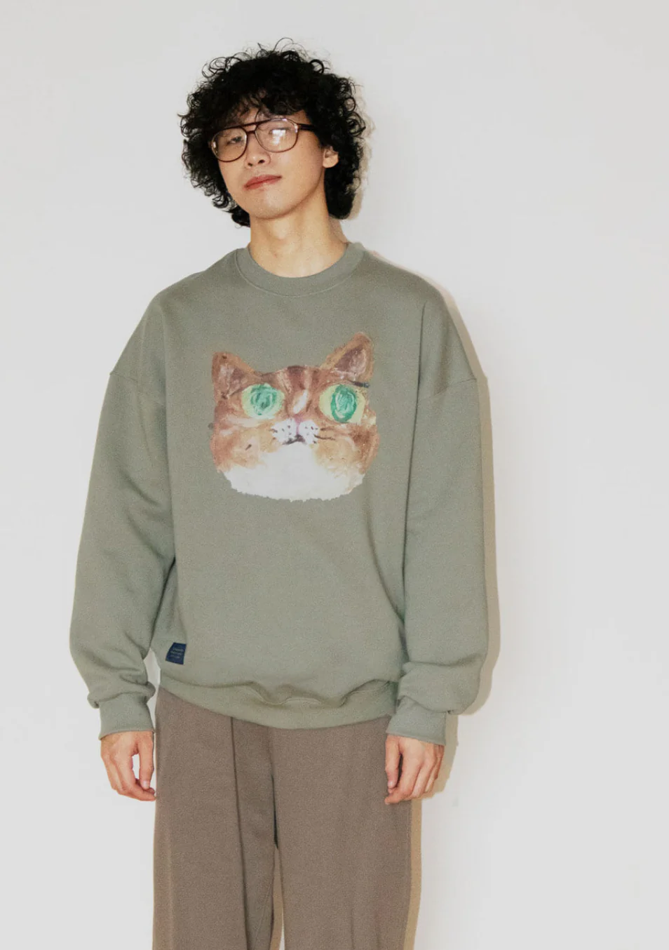 A CAT SWEATSHIRT - Image 3
