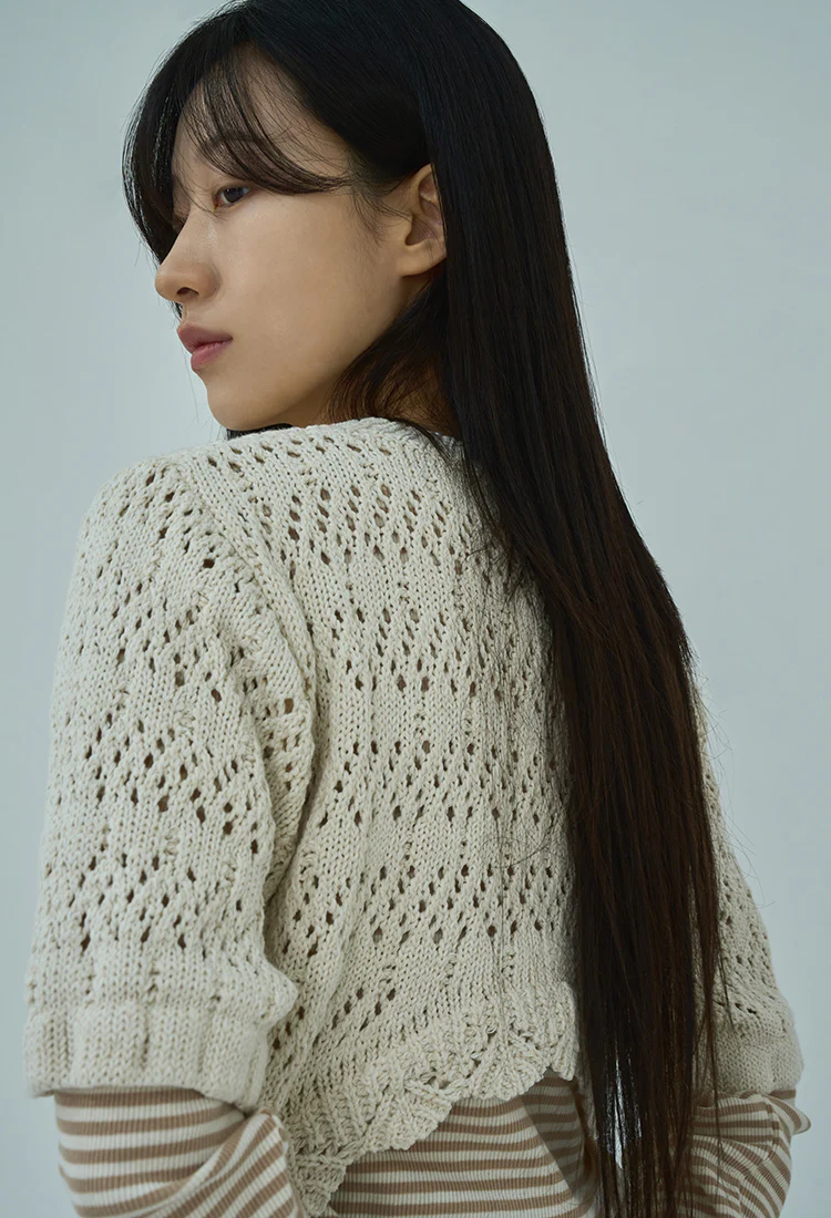 BACK CUT OUT PUNCHING KNIT - Image 2