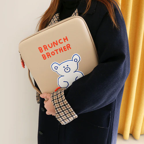 BRUNCH BROTHER_HOLA BEAR_EVA HARD LAPTOP POUCH 13TYPE