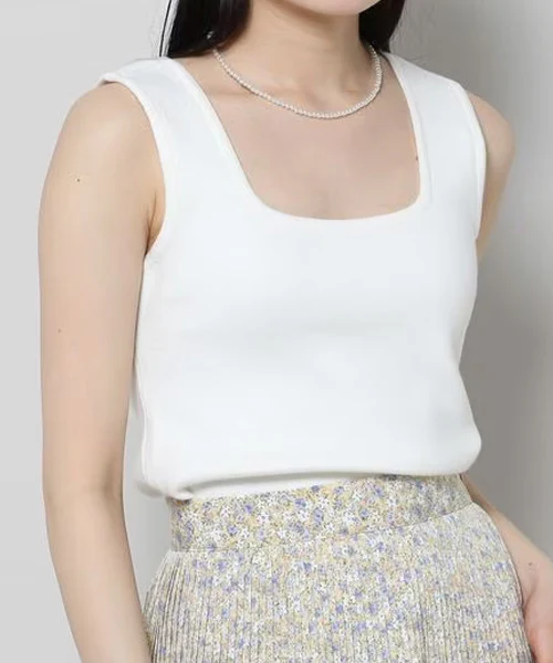 DAILY SQUARE NECK SLEEVELESS KNIT TOP - Image 3