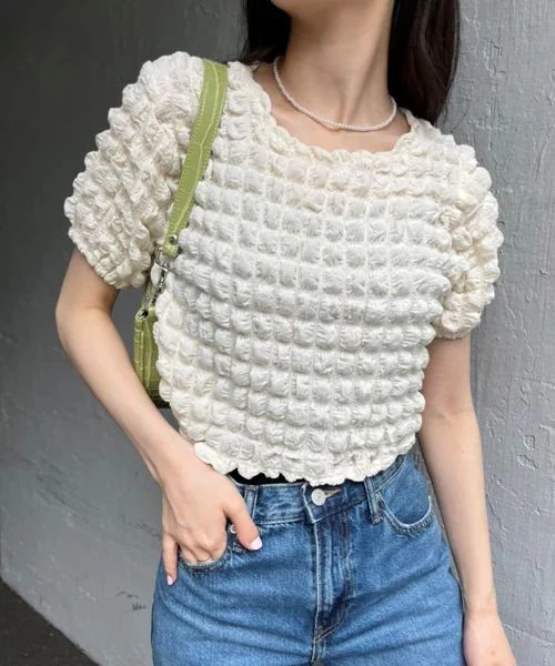 EMBOSSING CROP TEE - Image 6