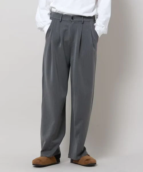 MEN'S TWO-TUCK SLACKS