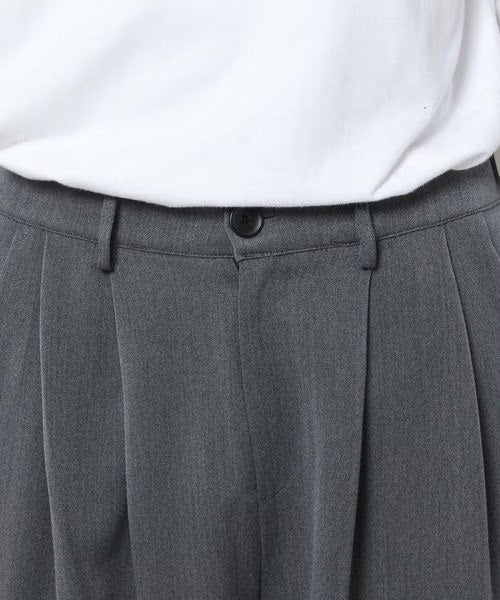 MEN'S TWO-TUCK SLACKS - Image 9
