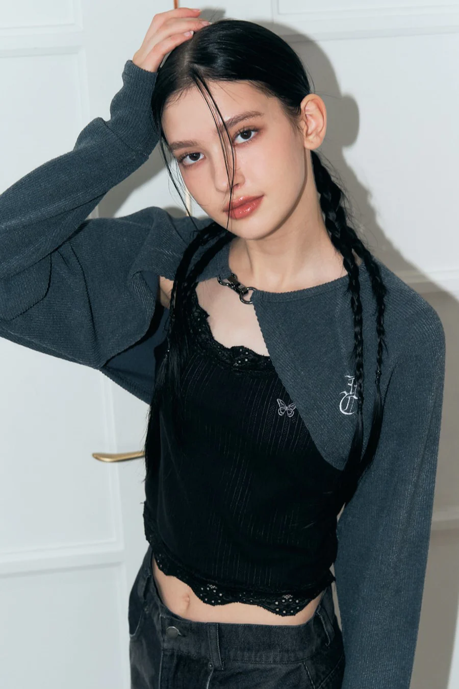 N.A.V BUCKLE BOLERO CARDIGAN - Image 2