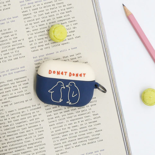 DONATDONAT WILD AIRPODS PRO SILICON CASE _ NAVY PENGUIN