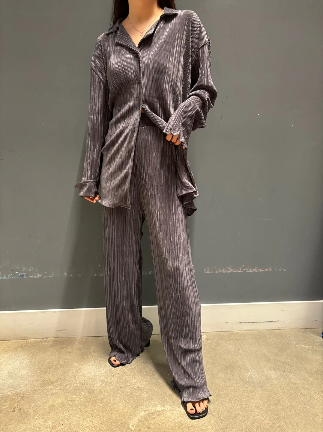 PLEATS WIDE PANTS - Image 8