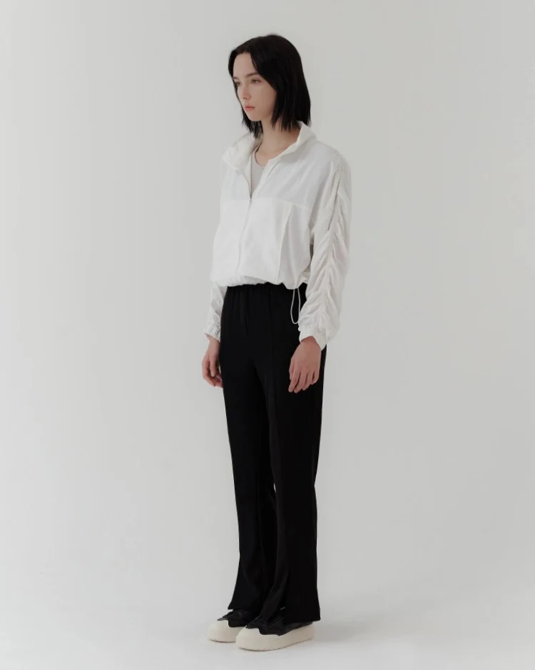 SHOULDER SHIRRING WINDBREAKER - Image 4
