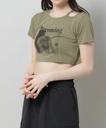 SHOULDER SLIT CROP TOP - Image 2