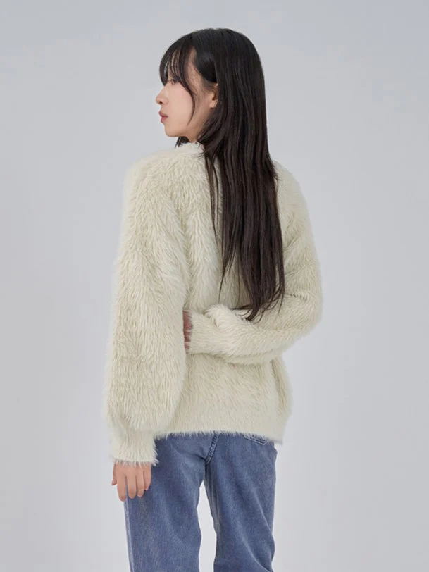 SOFT FEATHER KNIT TOP - Image 2