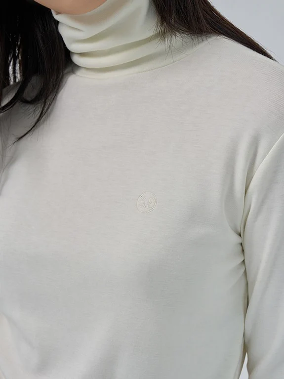 SOFT TURTLE-NECK KNIT - Image 2