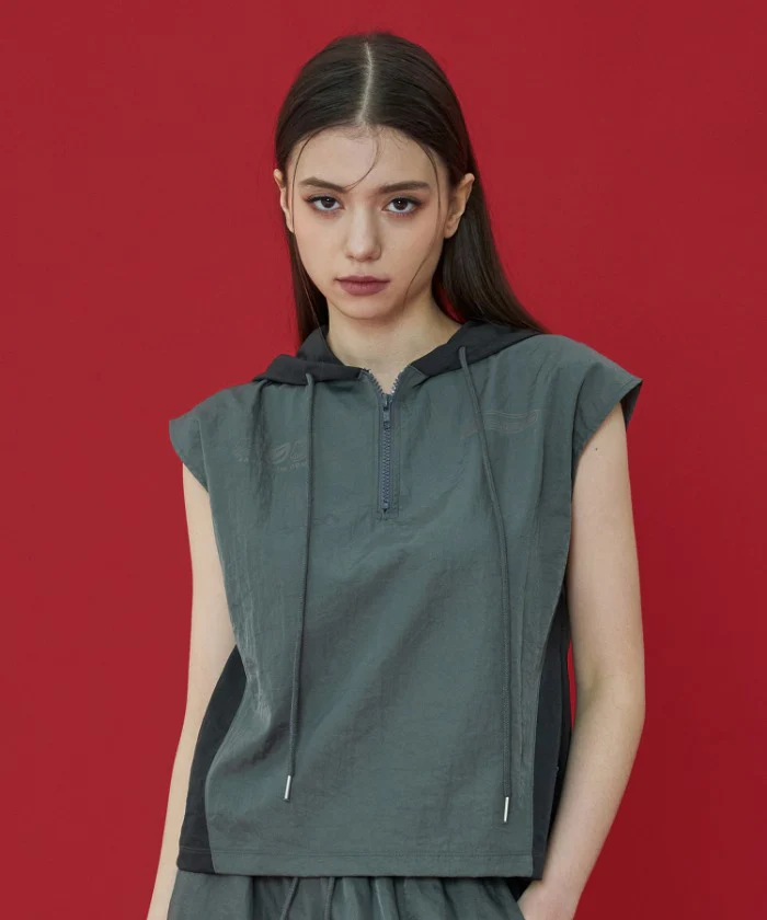 UTILITY NYLON HOOD VEST