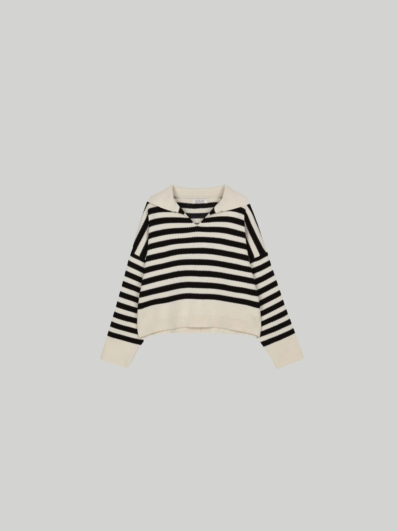 V-NECK STRIPE KNIT - Image 2
