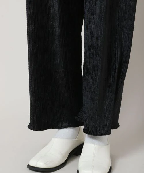 VELVET PLEATED SLIM PANTS - Image 7
